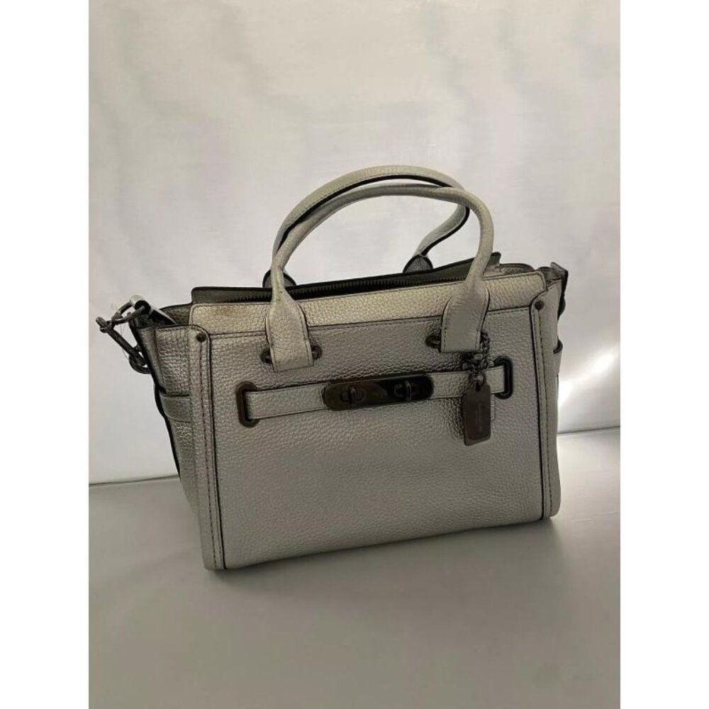 Coach Swagger 27 Shoulder Satchel Bag Silver Pebbled Leather w/ Crossbody Strap